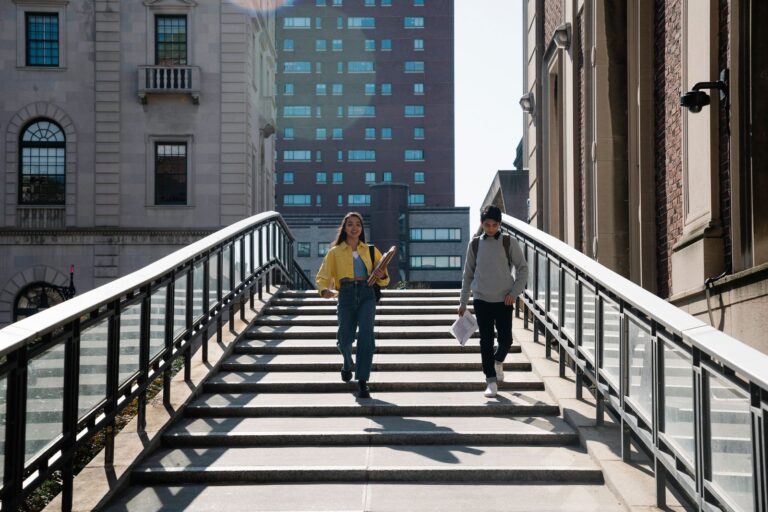 Mobilité francophone 2026 : travailler au Canada sans EIMT